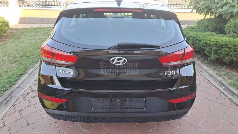 Hyundai i30 1.0 turbo