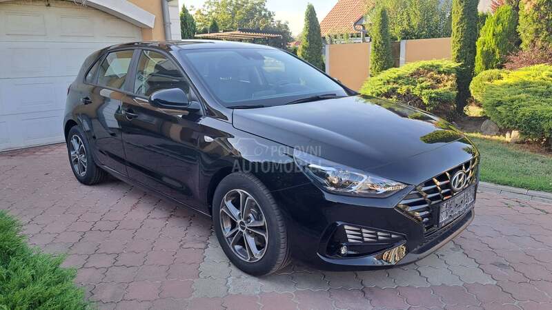 Hyundai i30 1.0 turbo