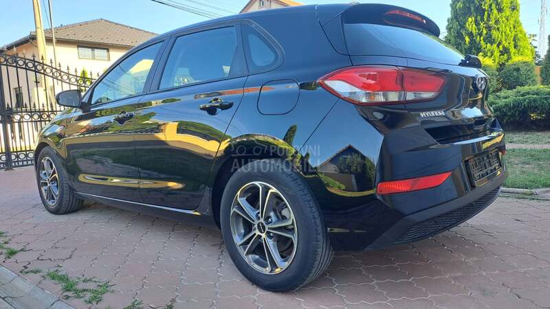 Hyundai i30 1.0 turbo