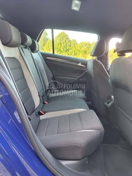 Volkswagen Golf 7 R