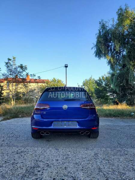 Volkswagen Golf 7 R