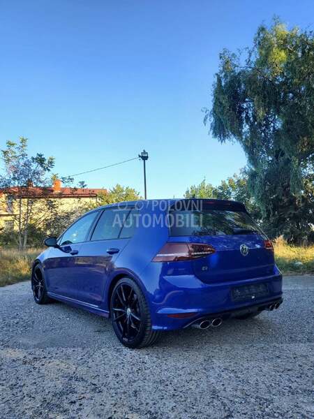 Volkswagen Golf 7 R