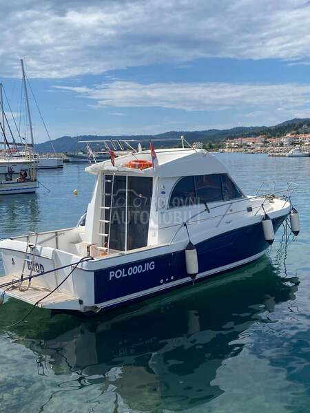 Beneteau Amtares 9