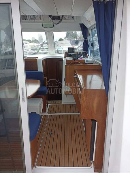 Beneteau Amtares 9