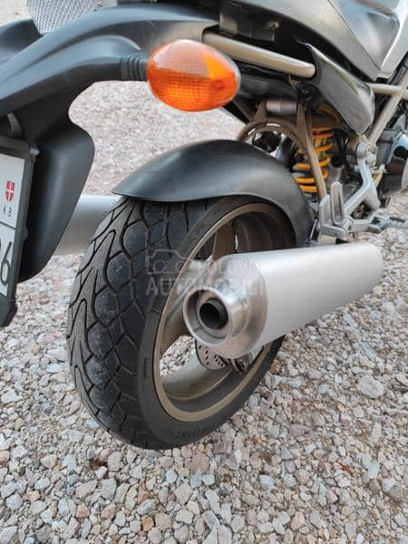 Ducati monster 900 ie