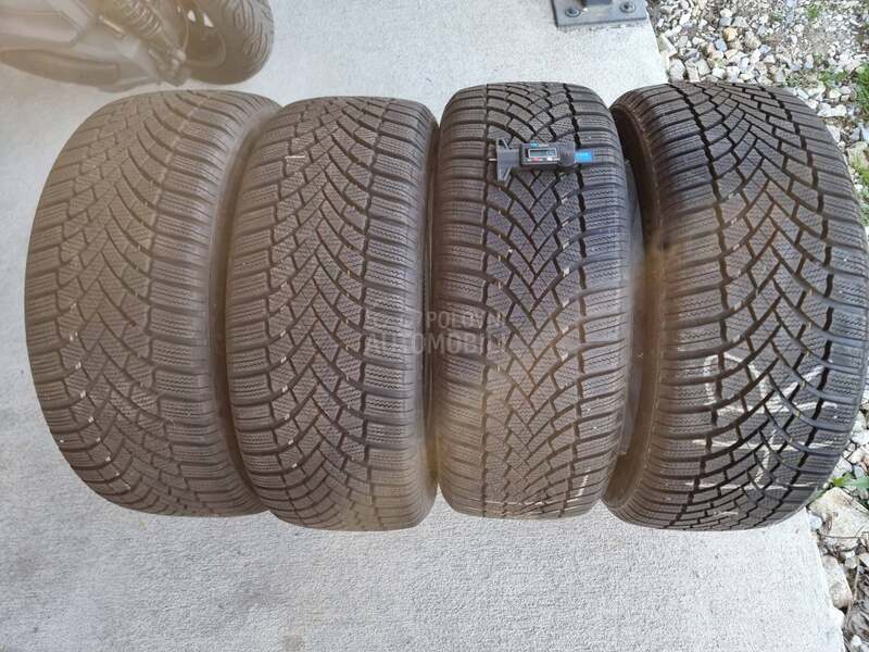 Bridgestone 205/50 R17 Zimska