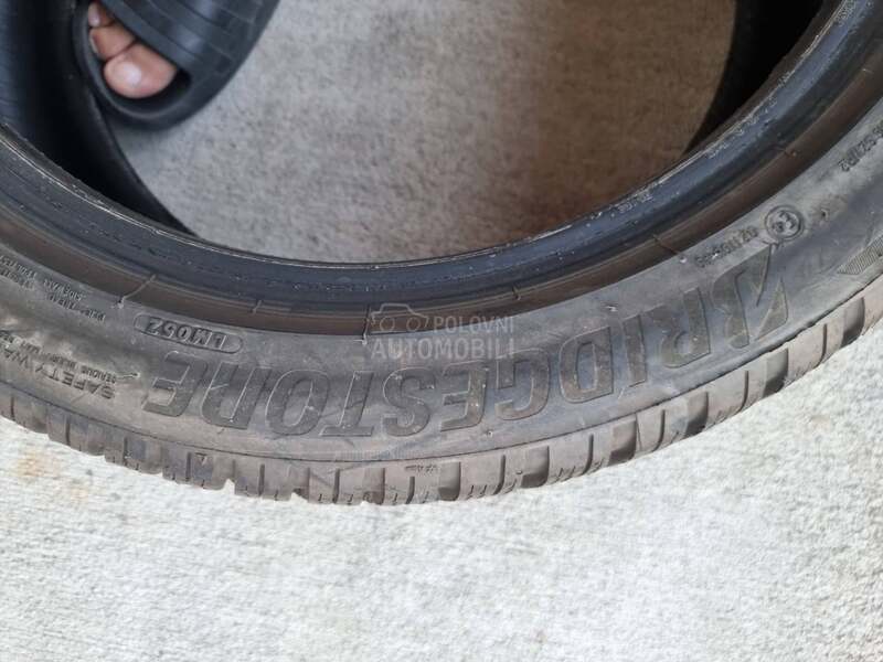 Bridgestone 205/50 R17 Zimska