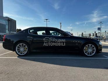 Maserati Quattroporte 