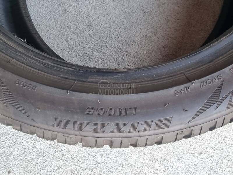 Bridgestone 205/50 R17 Zimska