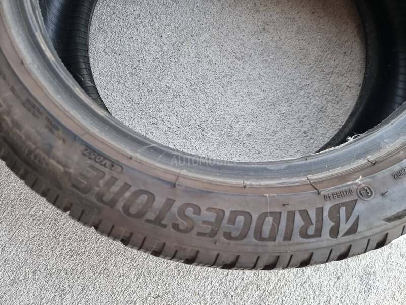Bridgestone 205/50 R17 Zimska