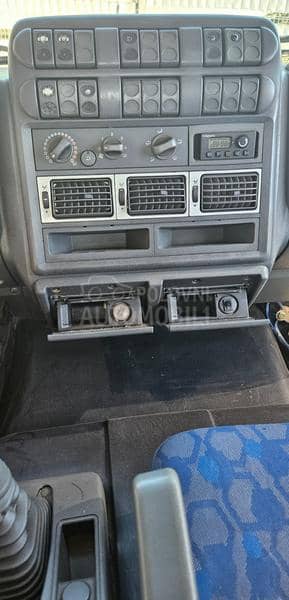 Iveco 80E180 KLIZNI NAVOZ