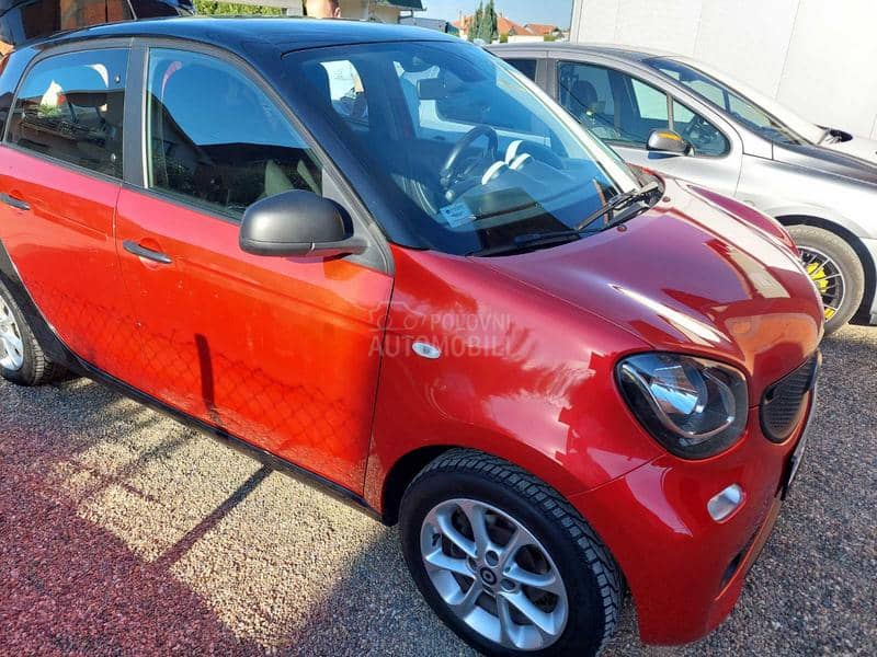 Smart ForFour 