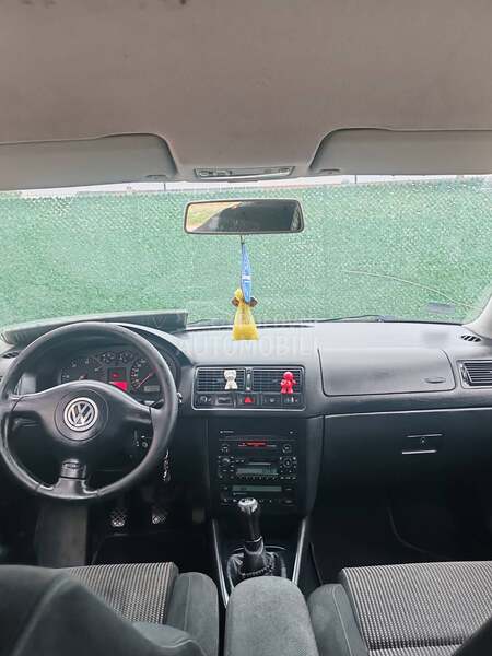 Volkswagen Golf 4 
