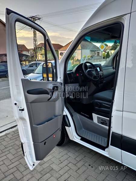 Volkswagen Crafter 2.0 TDI L2H2 KLIMA