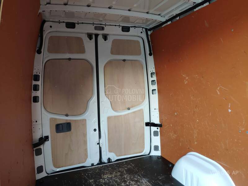 Volkswagen Crafter 2.0 TDI L2H2 KLIMA