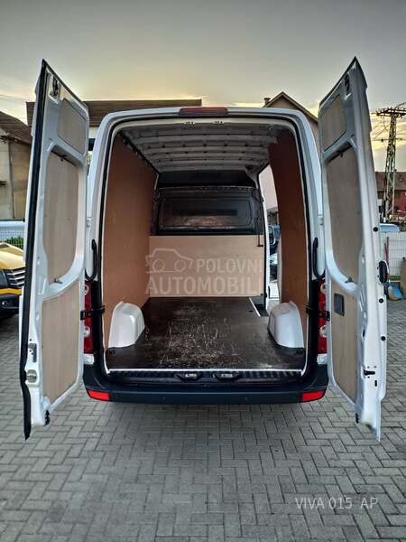 Volkswagen Crafter 2.0 TDI L2H2 KLIMA
