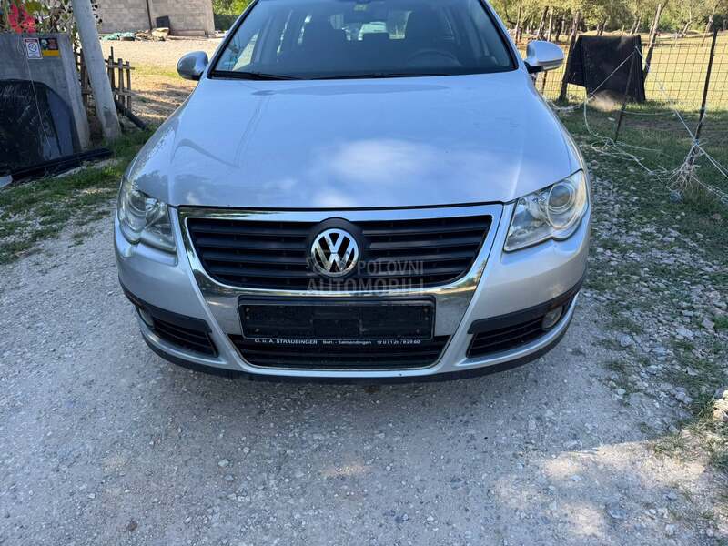 Volkswagen Passat B6 Delovi 2008. god. -  kompletan auto u delovima