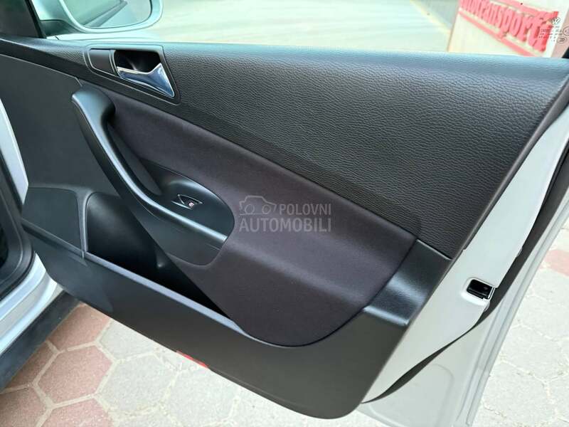 Volkswagen Passat B6 1,9tdi/7.7/k.w n.avi