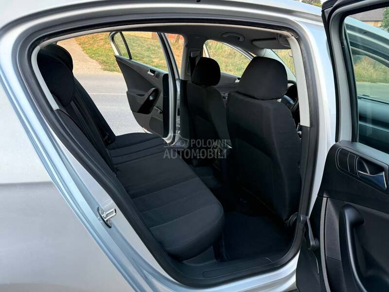 Volkswagen Passat B6 1,9tdi/7.7/k.w n.avi