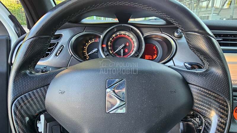 Citroen DS3 1.6 Racing 207hp