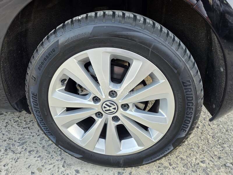 Volkswagen Golf 7 1.2 B 114K