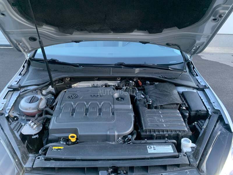 Volkswagen Golf 7 1.6