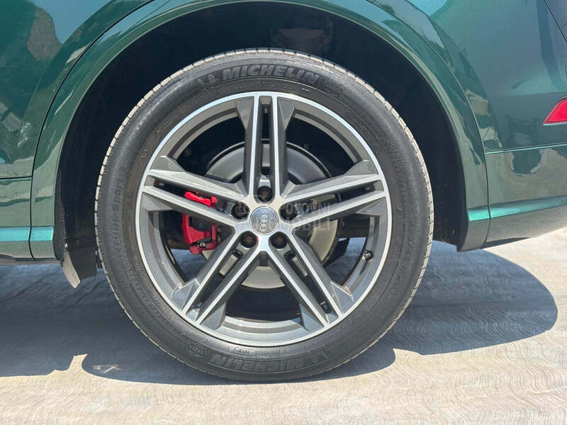 Audi SQ5 SQ5