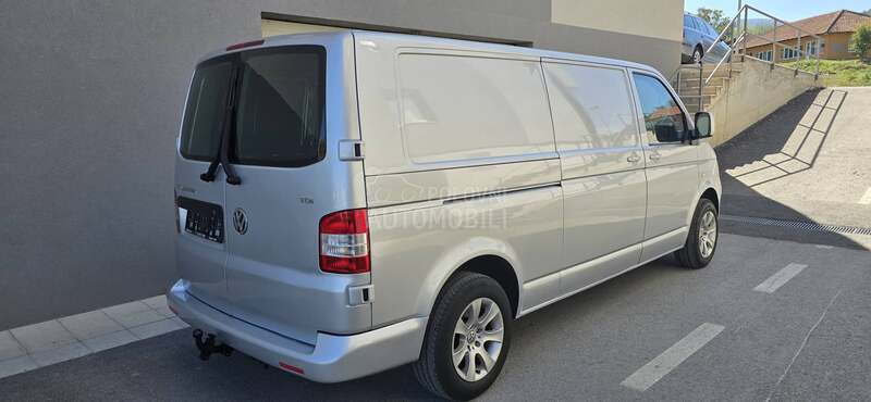 Volkswagen Transporter T5 TRANSPORTER 1.9TDI LONG