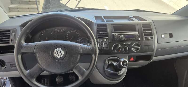 Volkswagen Transporter T5 TRANSPORTER 1.9TDI LONG