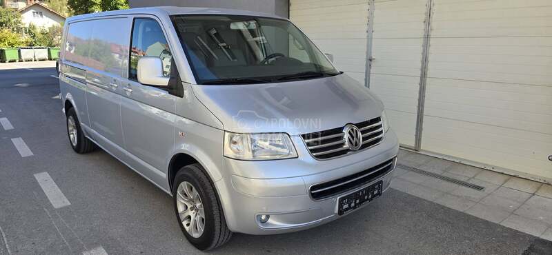 Volkswagen Transporter T5 TRANSPORTER 1.9TDI LONG