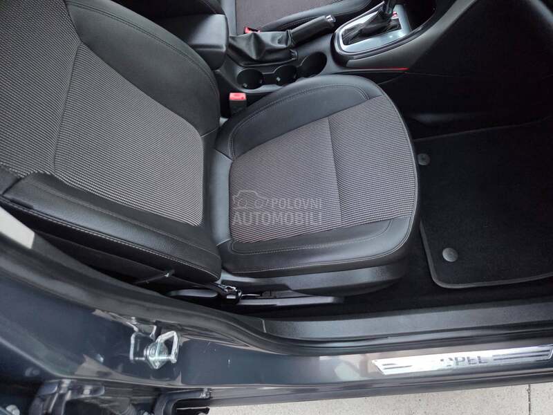 Opel Astra J 2.0 COSMO  NAV/AUT