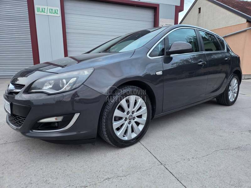 Opel Astra J 2.0 COSMO  NAV/AUT