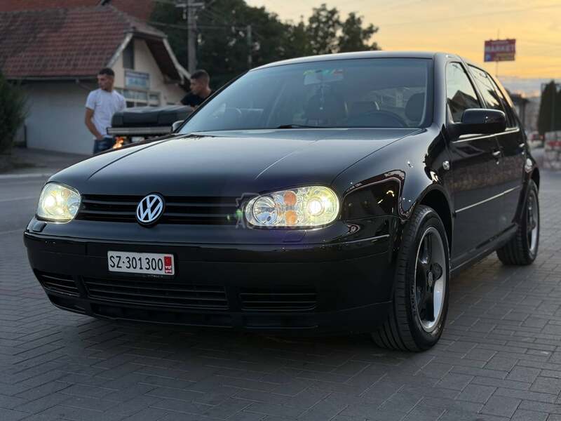 Volkswagen Golf 4 V5 CH