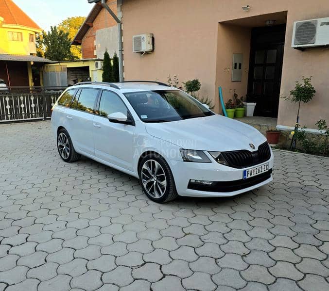 Škoda Octavia 1.5 G-Tec DSG