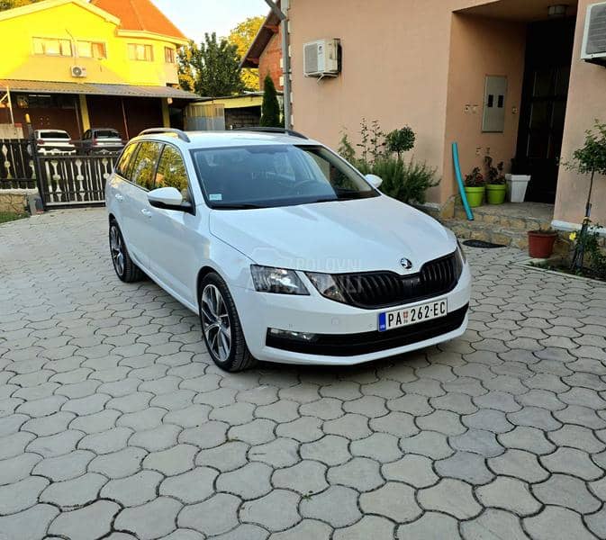 Škoda Octavia 1.5 G-Tec DSG
