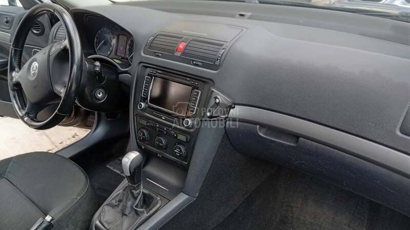 Škoda Octavia 4x4 ful