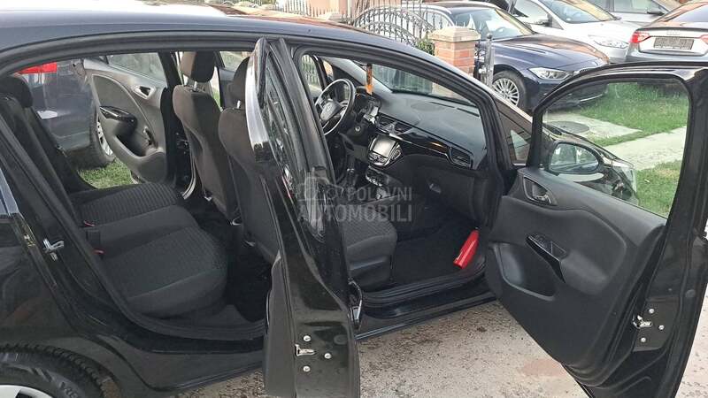 Opel Corsa E 1.2 N.A.V.I