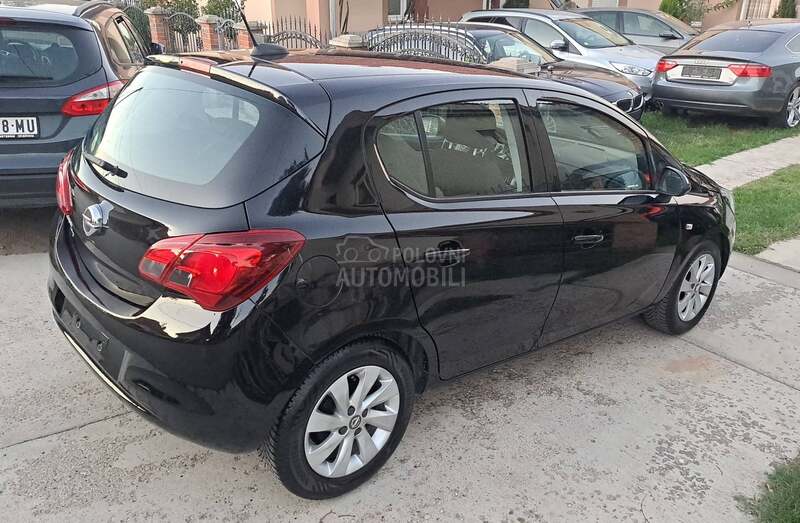 Opel Corsa E 1.2 N.A.V.I