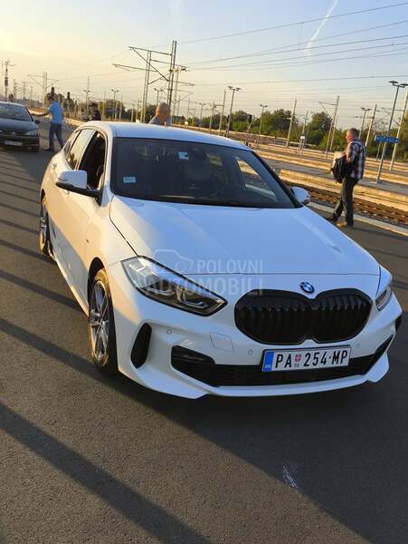 BMW 118 M SPORT