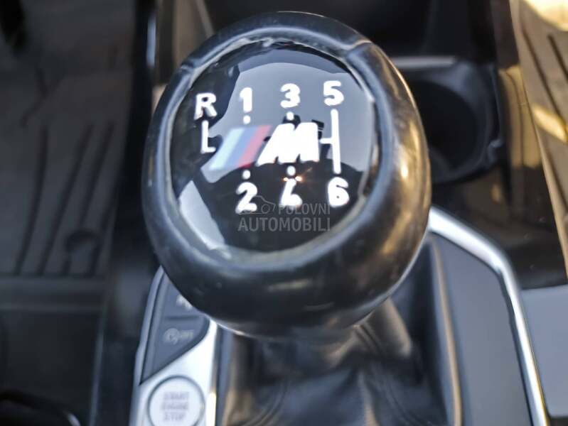BMW 118 M SPORT
