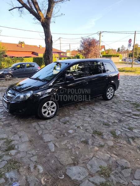 Opel Zafira 