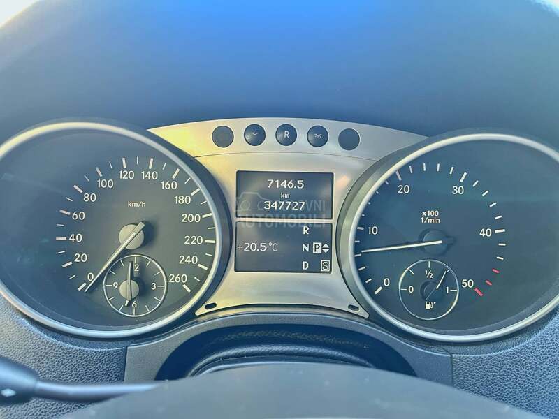 Mercedes Benz ML 320 