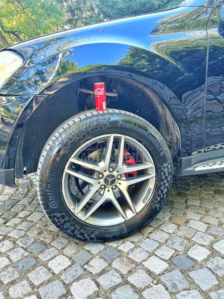 Mercedes Benz ML 320 
