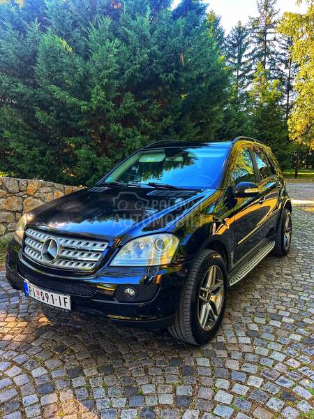 Mercedes Benz ML 320 