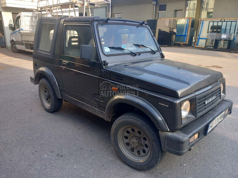 Suzuki SJ Samurai v l a s n i k
