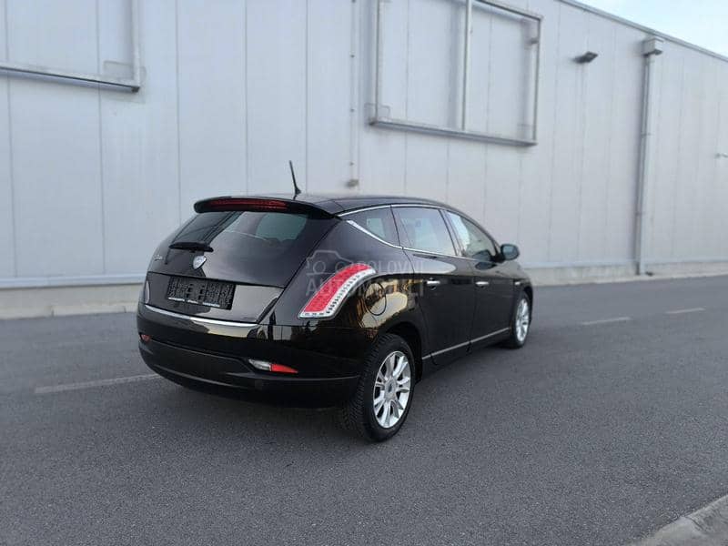 Lancia Delta 1.4 tjet