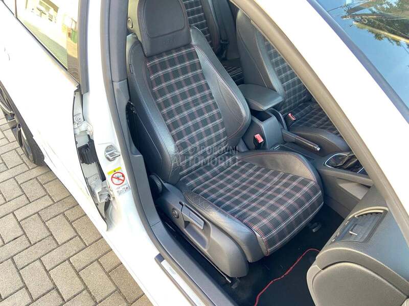 Volkswagen Golf 5 GTI Edition30