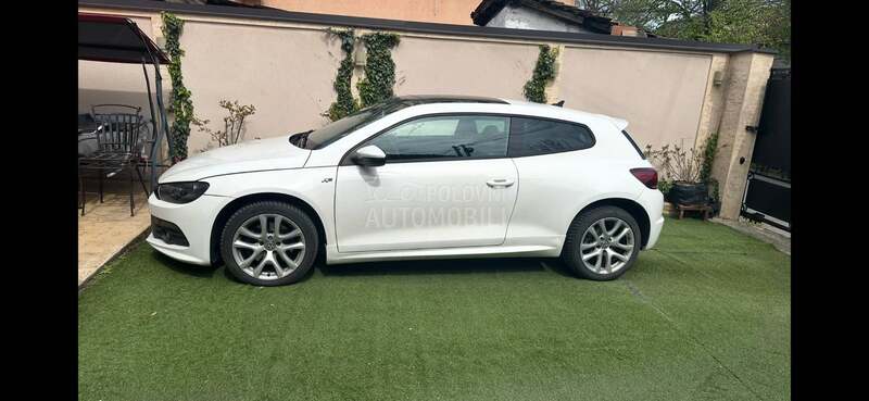Volkswagen Scirocco R LINE