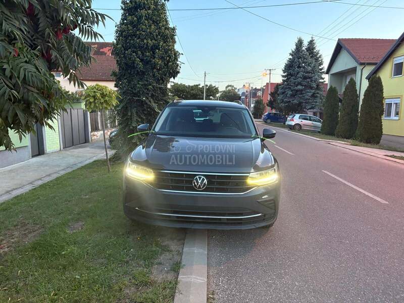 Volkswagen Tiguan 2.0 DSG TDI