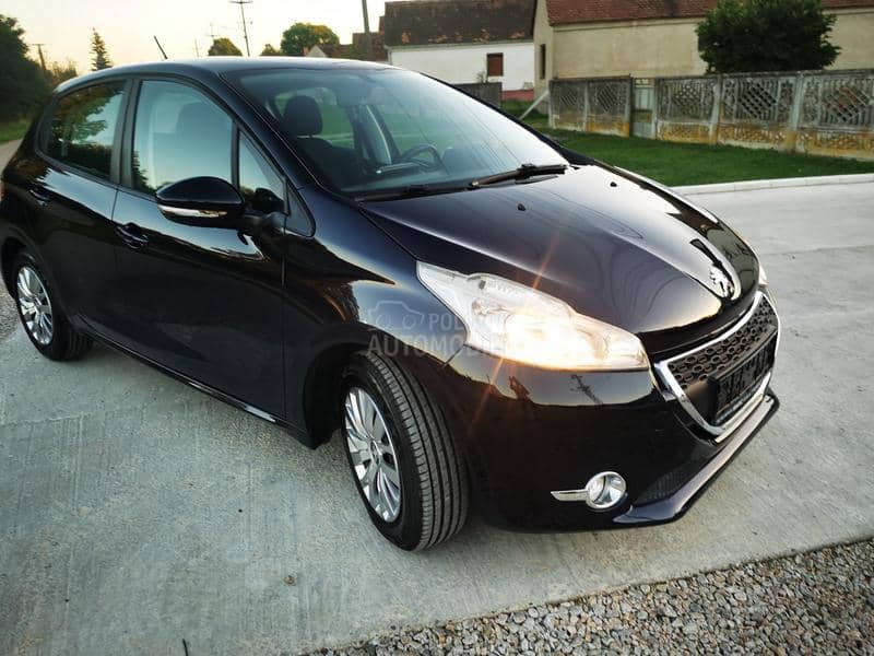 Peugeot 208 1.4hdi.
